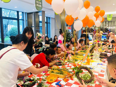 1594888440260728.jpg 金輝·優(yōu)步學(xué)府活動(dòng)現(xiàn)場